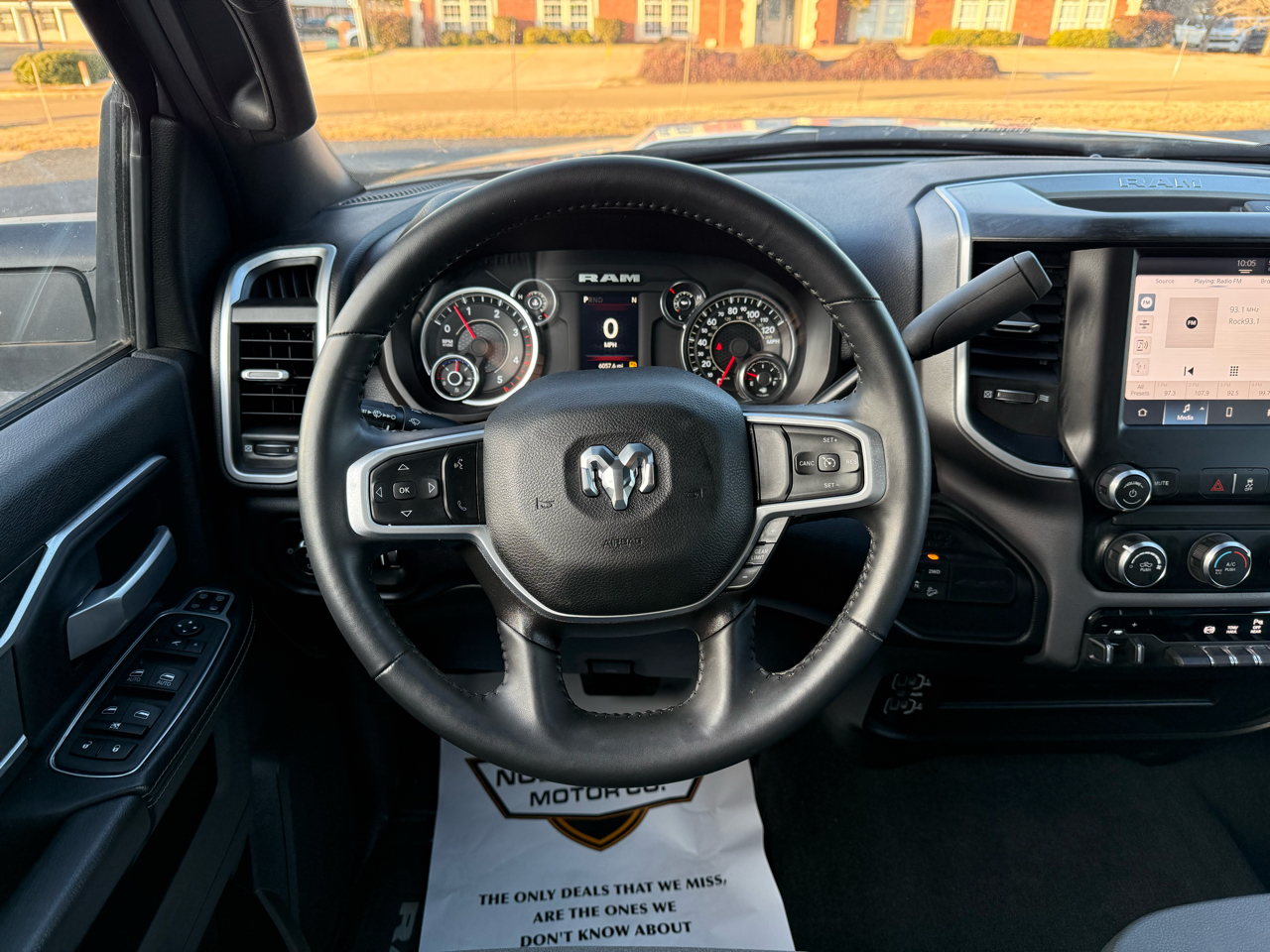 RAM 2500 Tradesman Crew Cab SWB 4WD 2024