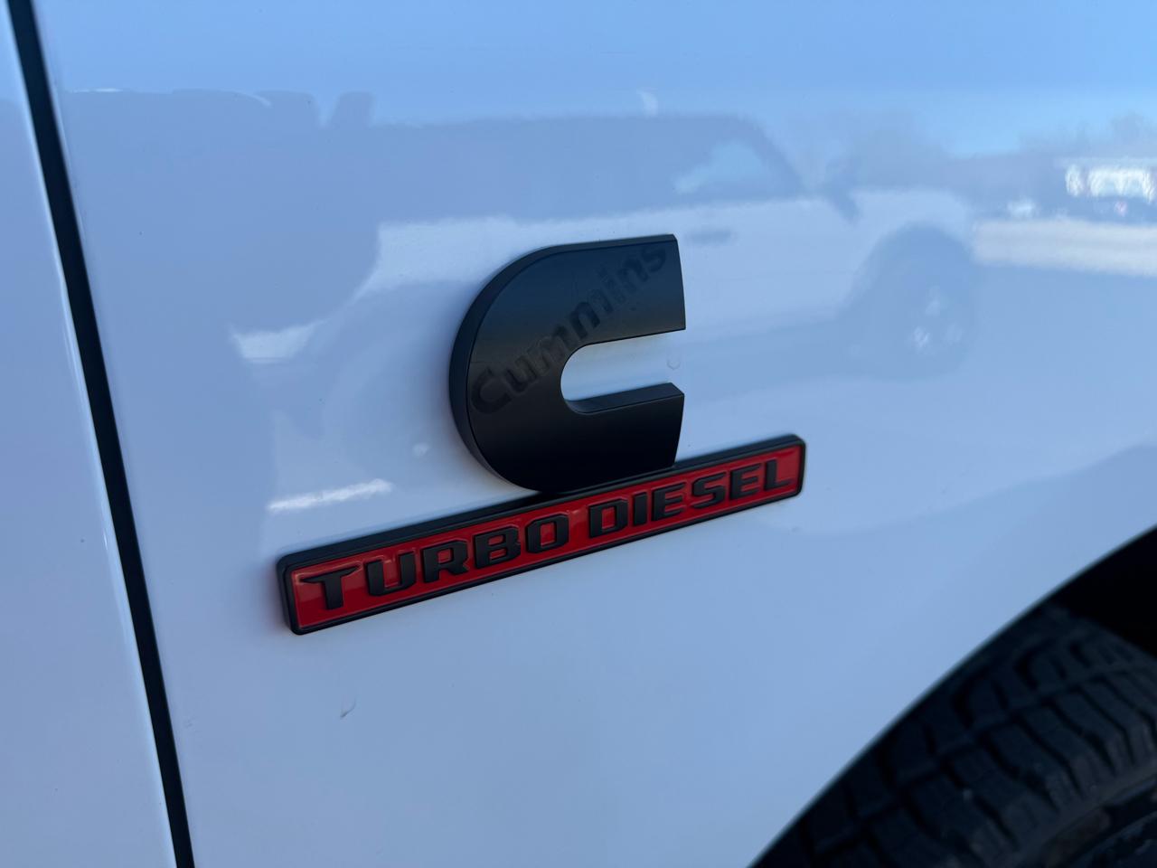 RAM 3500 Tradesman Crew Cab 4WD 2023