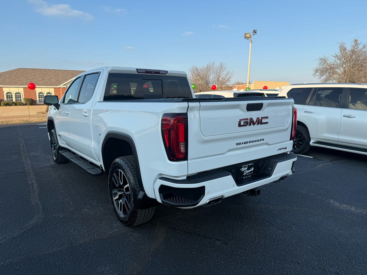 GMC Sierra 1500 AT4 Crew Cab Long Box 4WD 2019
