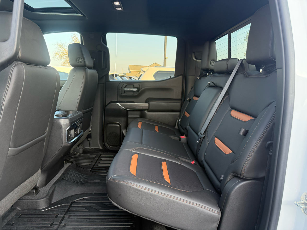 GMC Sierra 1500 AT4 Crew Cab Long Box 4WD 2019