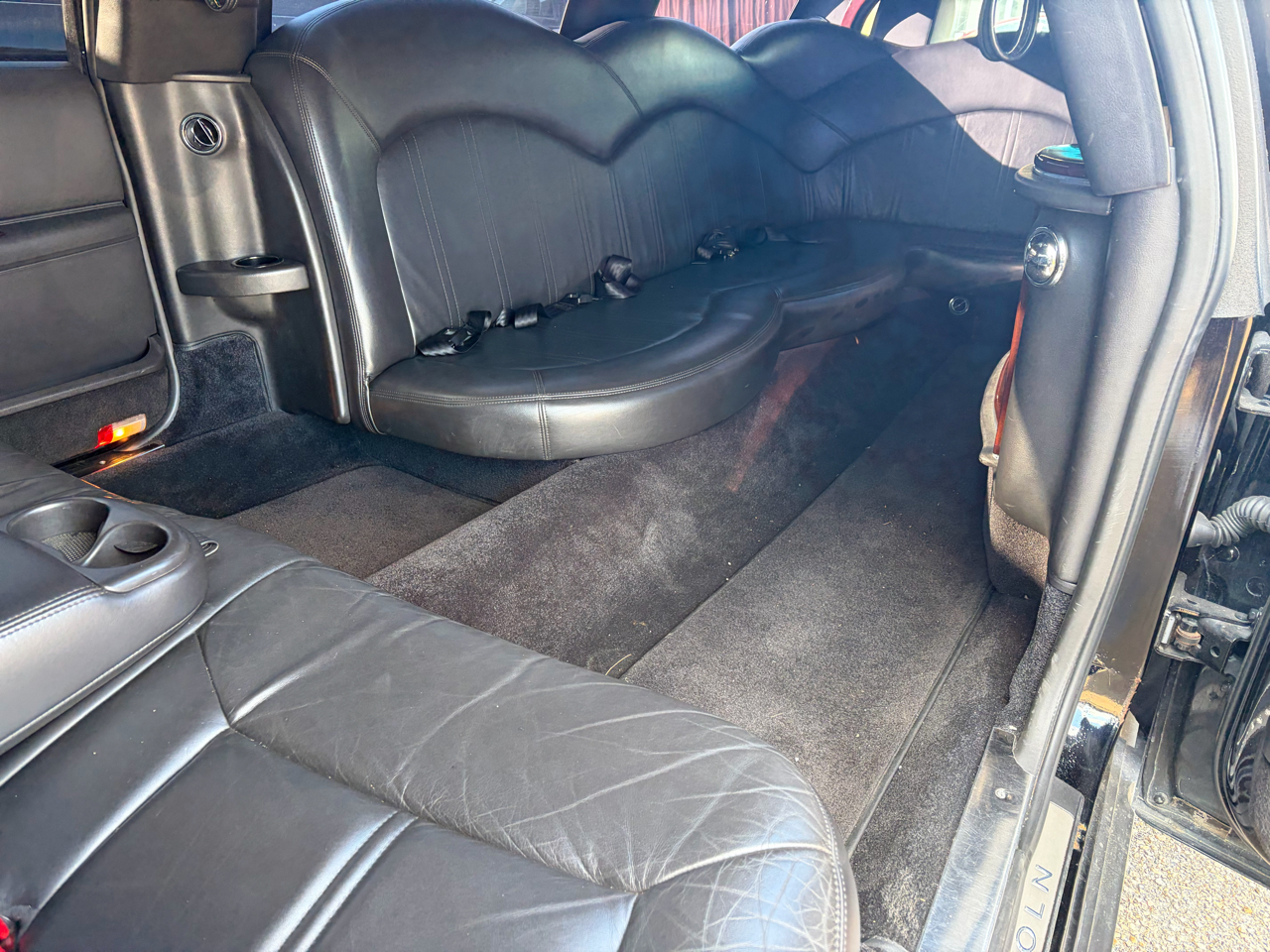 Lincoln Town Car Executive 2011