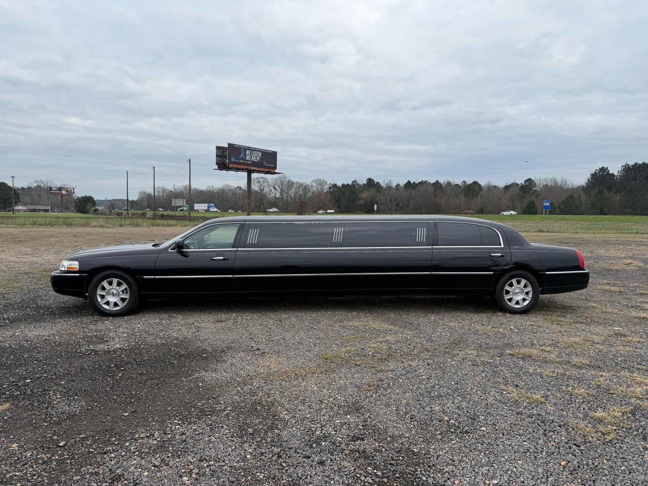 2011 Lincoln Town Car Executive