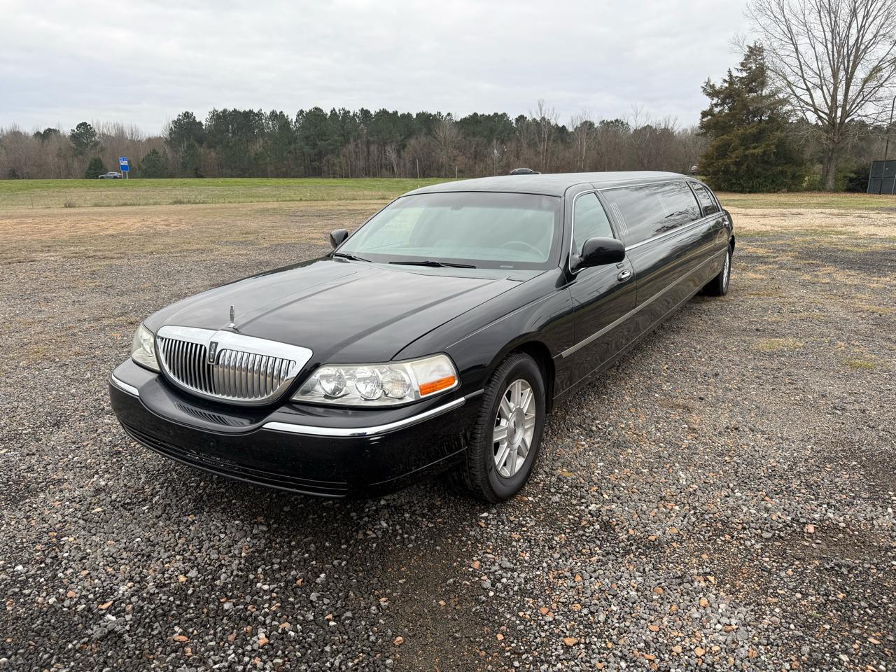 Lincoln Town Car Executive 2011