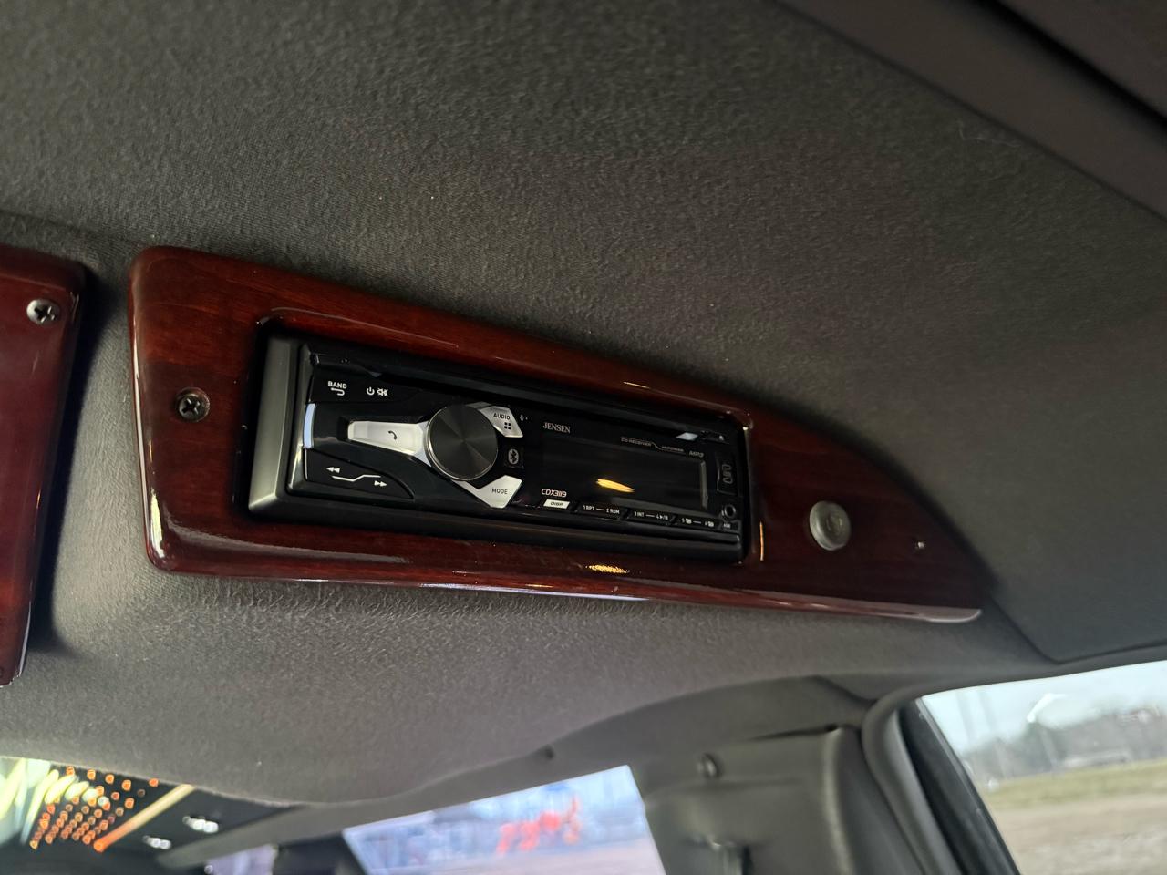 Lincoln Town Car Executive 2011