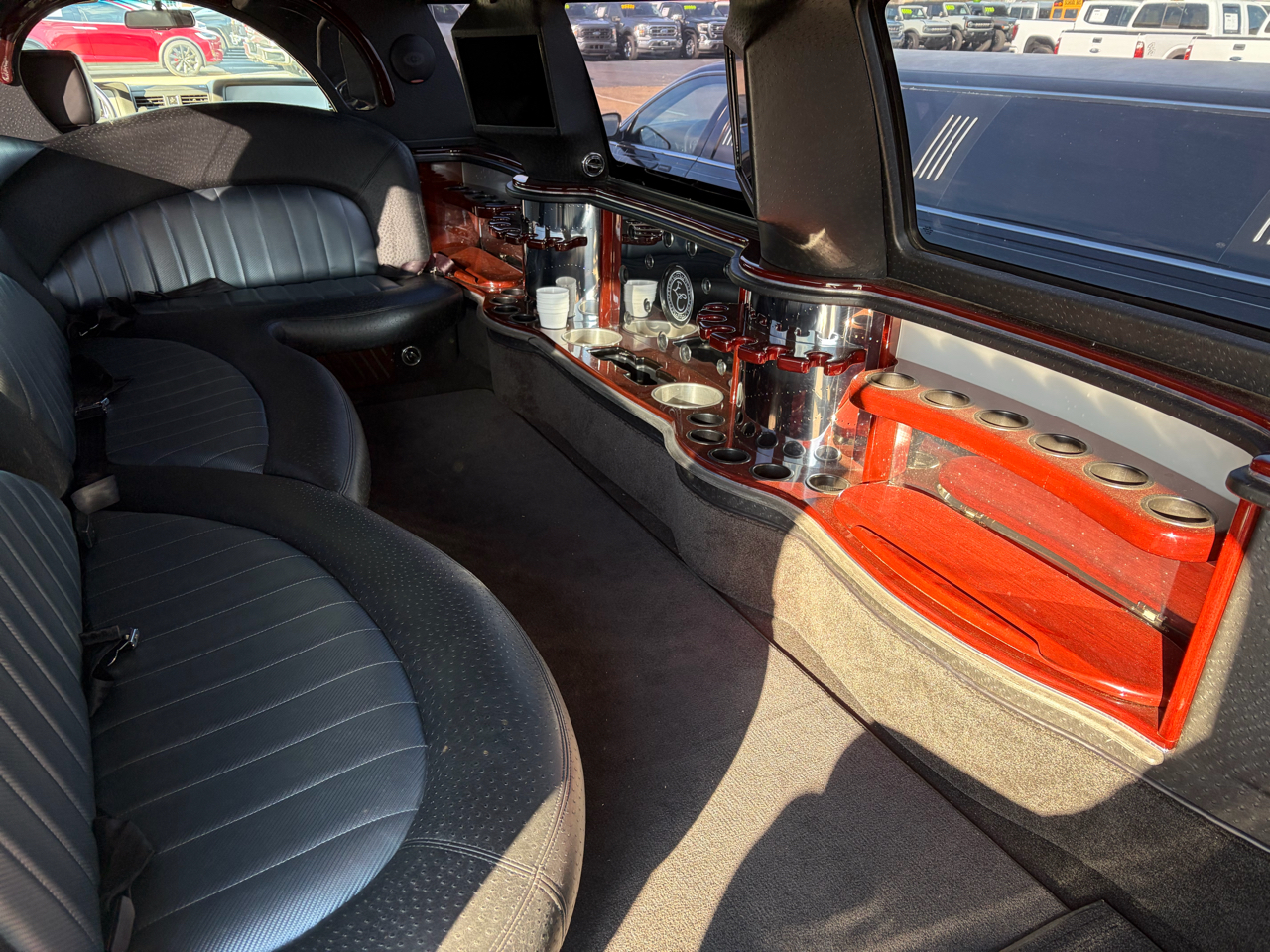 Lincoln Navigator L 2WD 2008