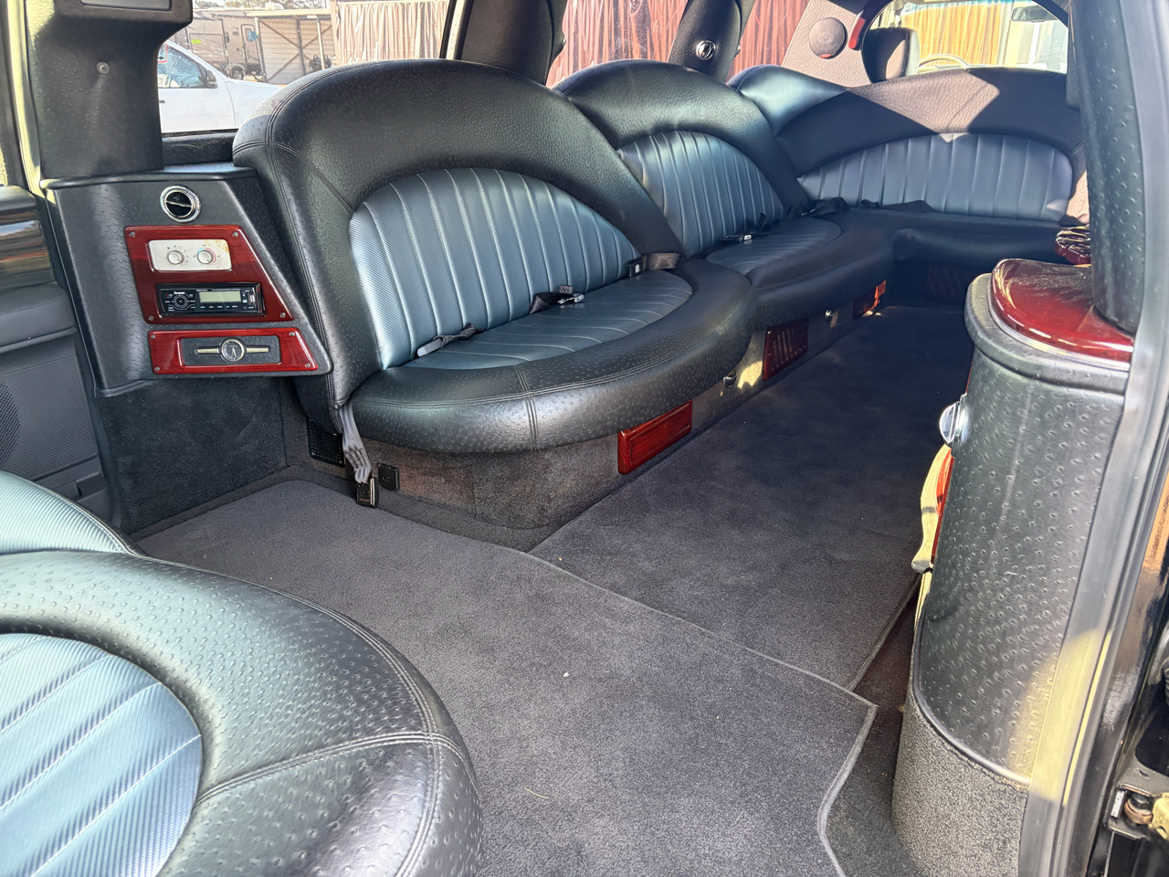 Lincoln Navigator L 2WD 2008