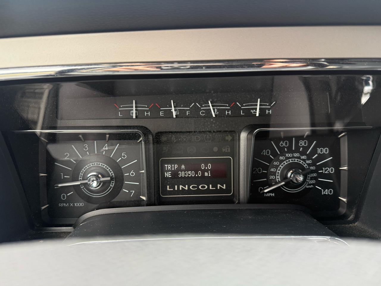 Lincoln Navigator L 2WD 2008