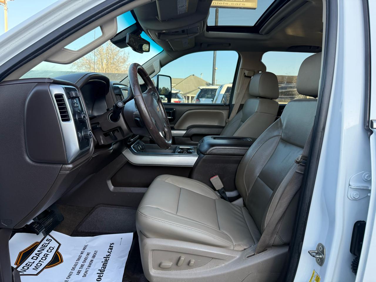 Chevrolet Silverado 2500HD LTZ Crew Cab 4WD 2016