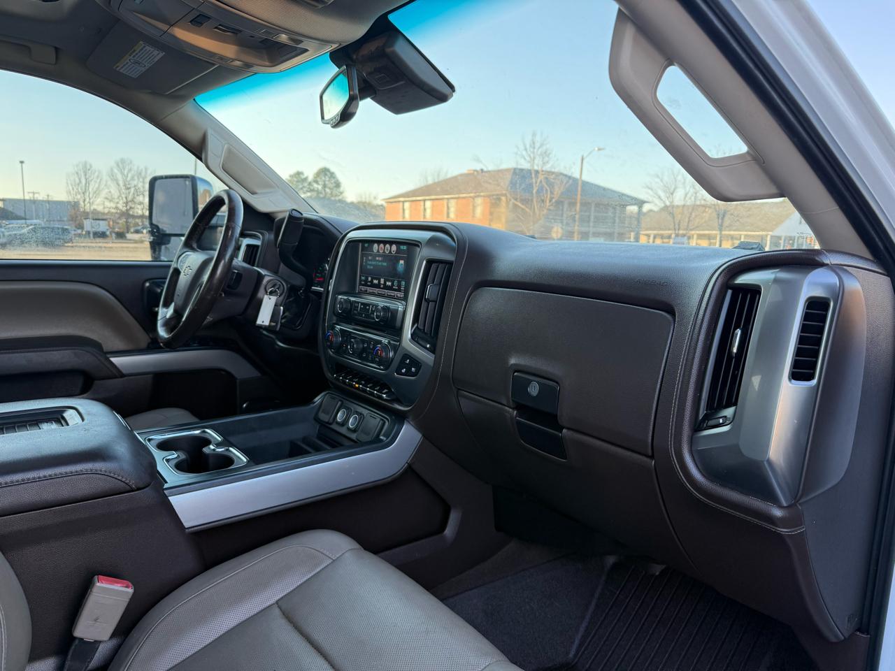 Chevrolet Silverado 2500HD LTZ Crew Cab 4WD 2016