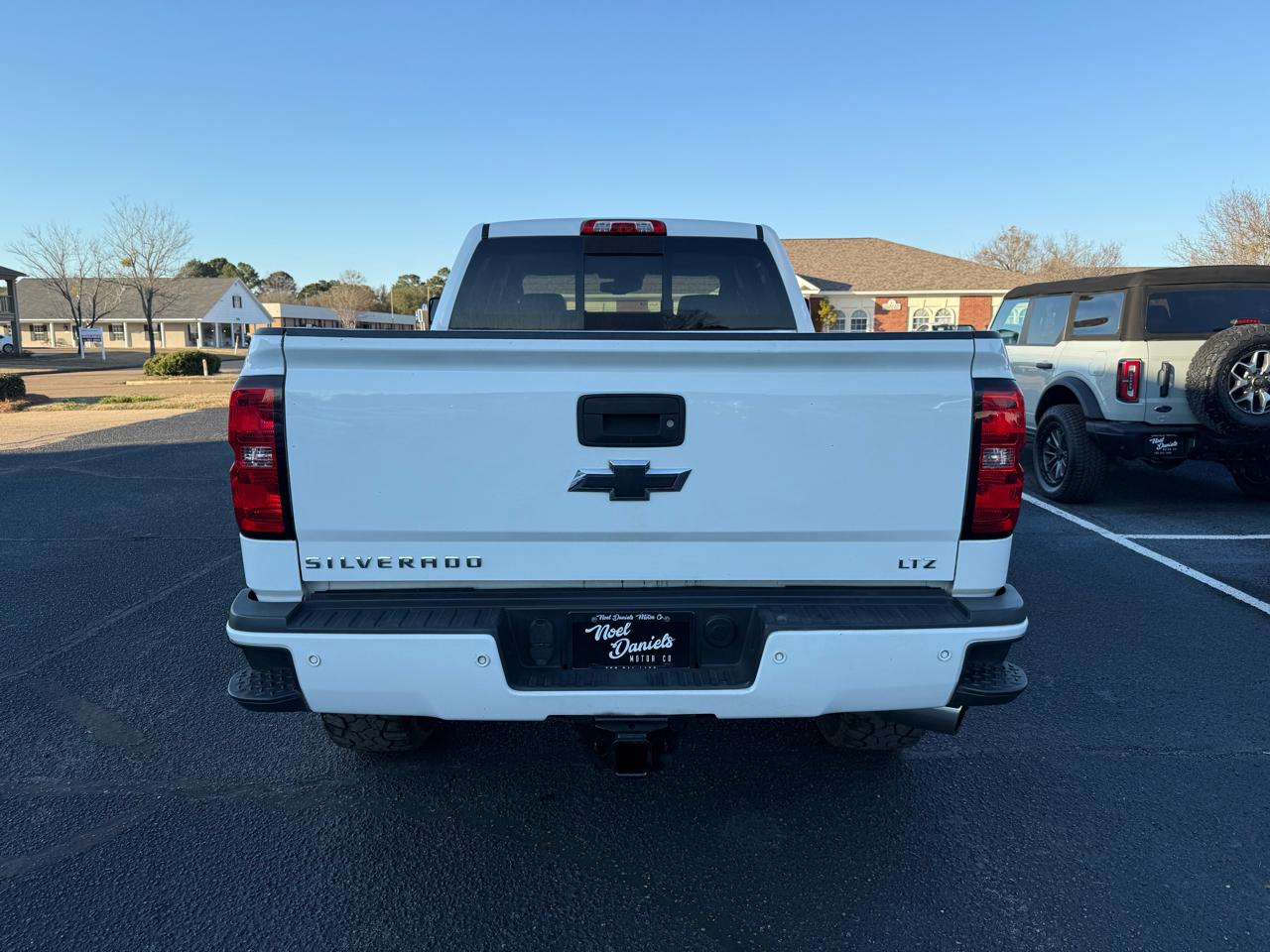 Chevrolet Silverado 2500HD LTZ Crew Cab 4WD 2016