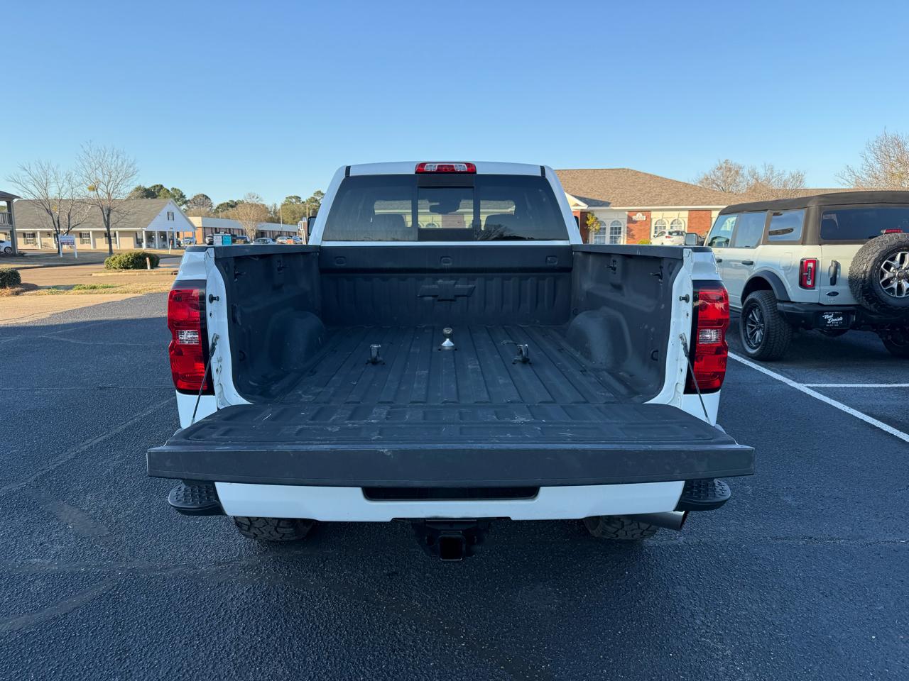 Chevrolet Silverado 2500HD LTZ Crew Cab 4WD 2016