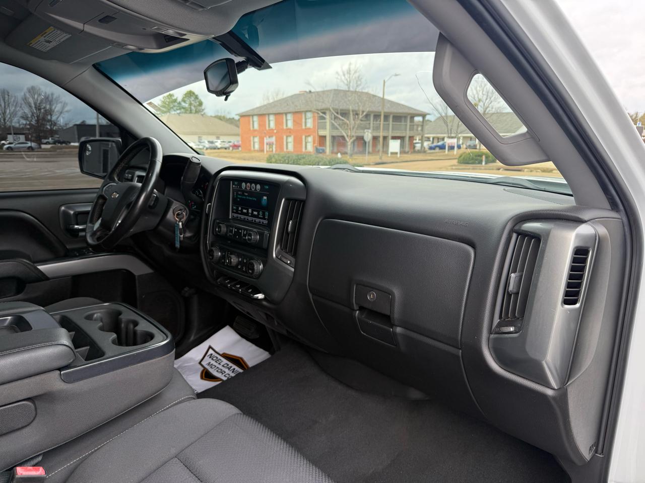 Chevrolet Silverado 1500 LT Crew Cab 4WD 2018