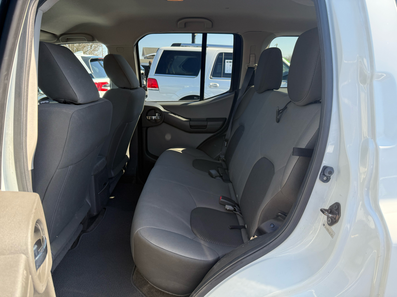 Nissan Xterra X 2WD 2014