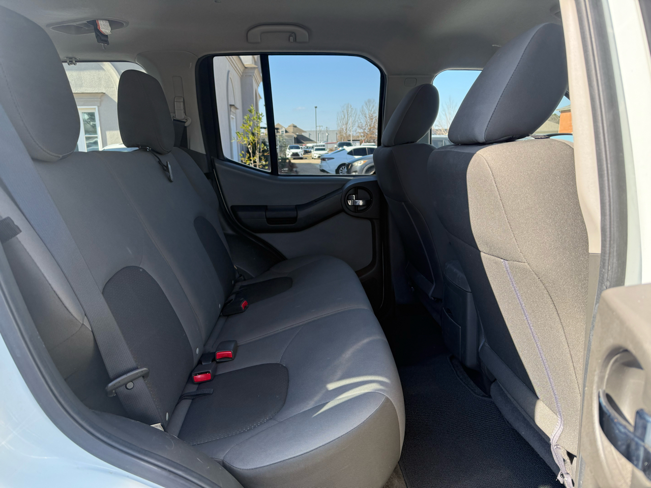 Nissan Xterra X 2WD 2014