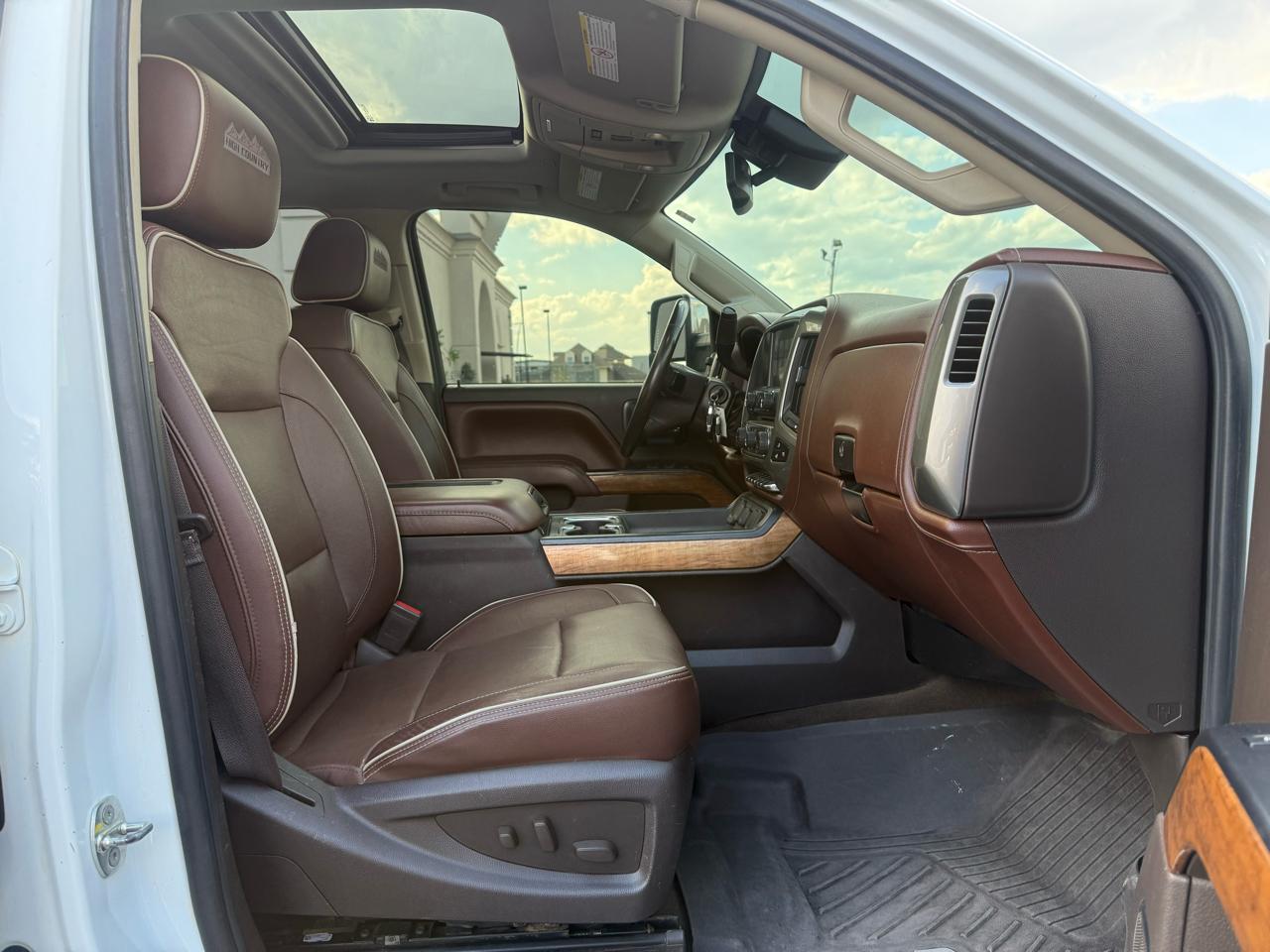 Chevrolet Silverado 3500HD 4WD Crew Cab 167" High Country 2017