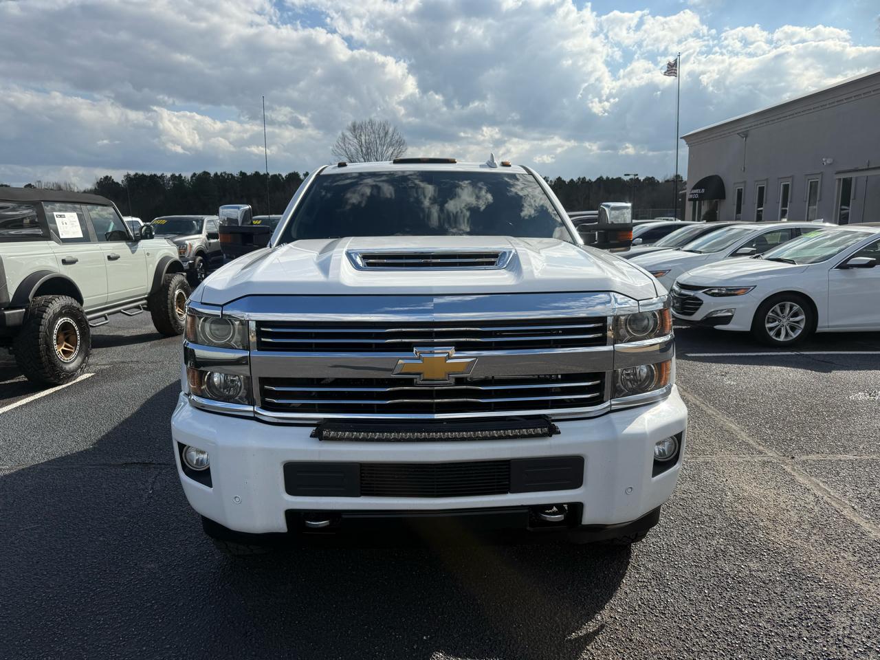 Chevrolet Silverado 3500HD 4WD Crew Cab 167" High Country 2017