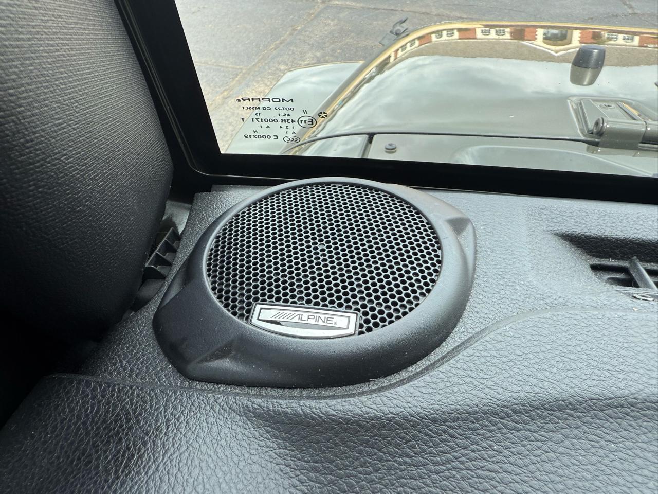 Jeep Wrangler Unlimited Sahara 4WD 2015