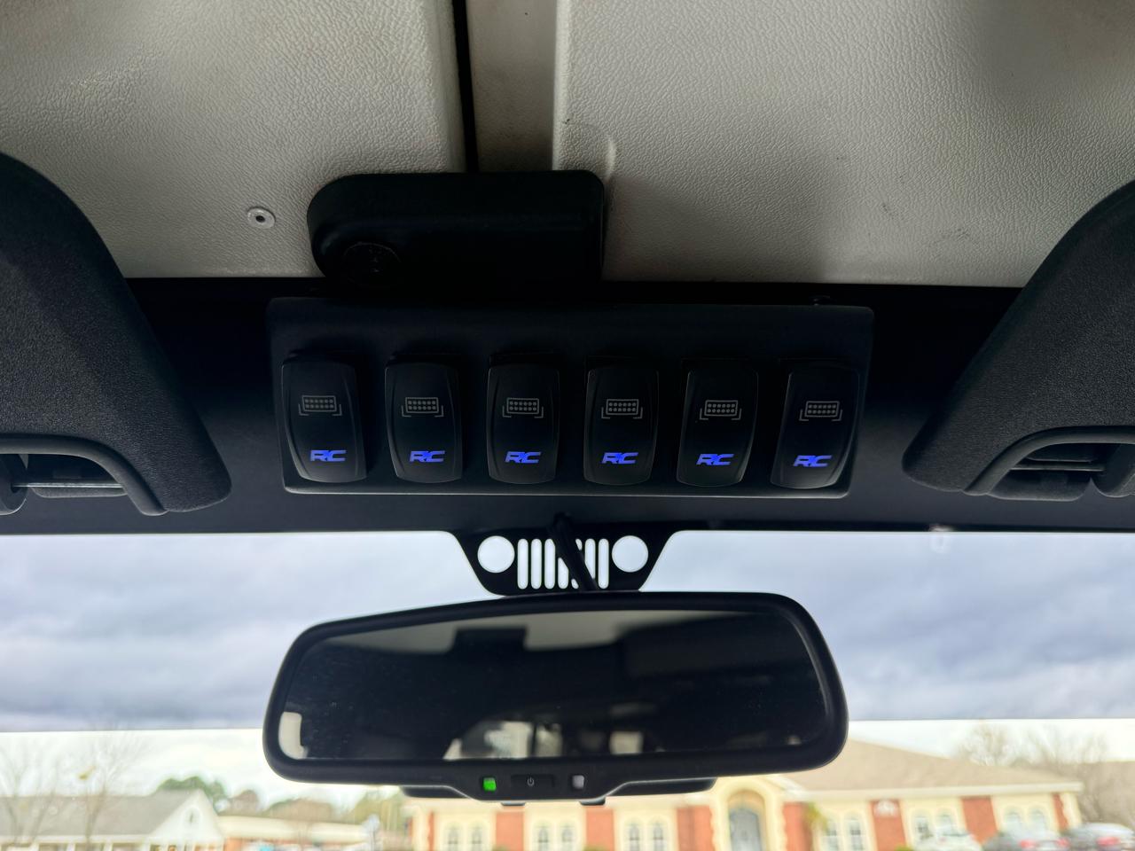 Jeep Wrangler Unlimited Sahara 4WD 2015