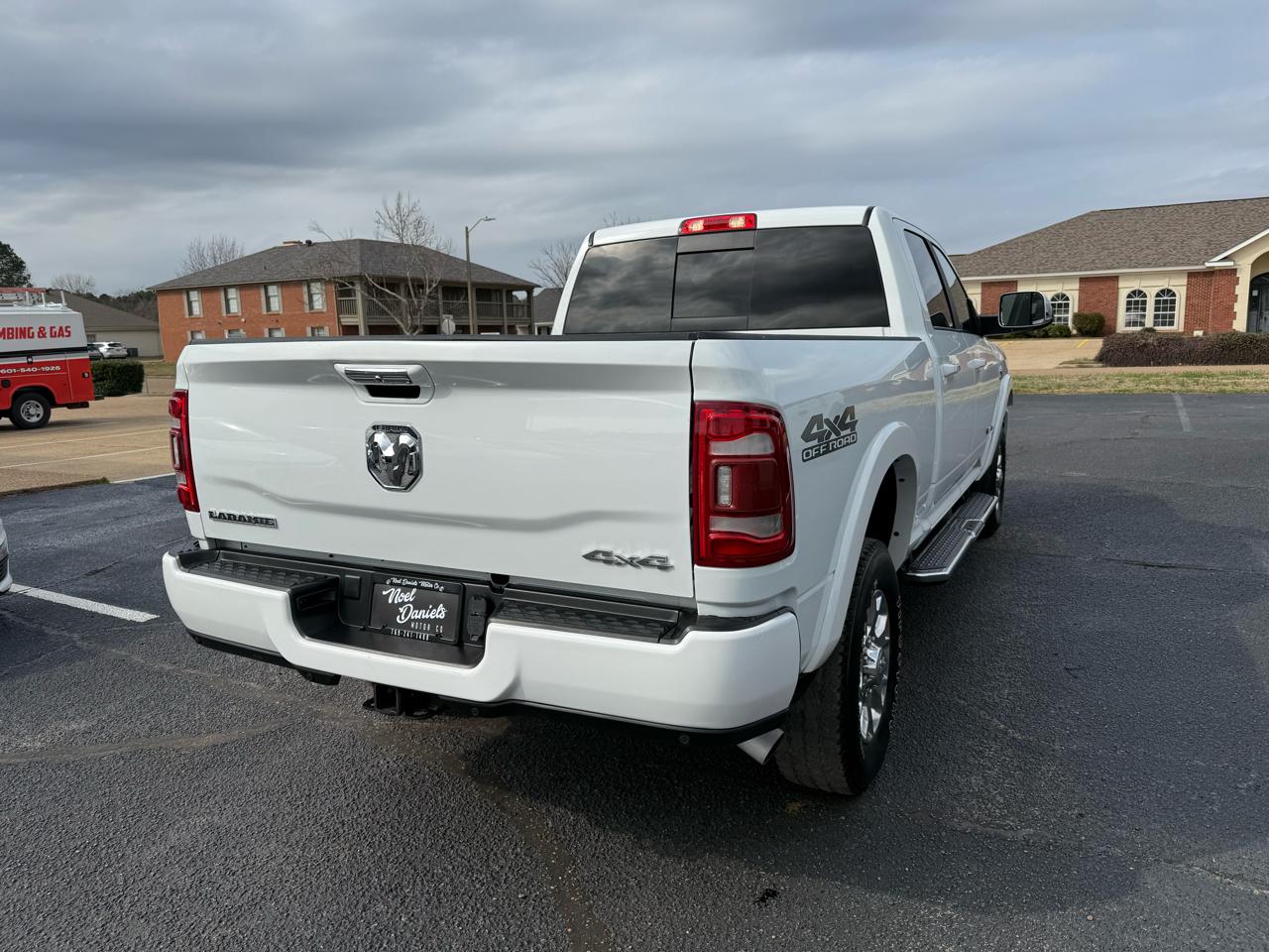 RAM 2500 Laramie Crew Cab SWB 4WD 2022