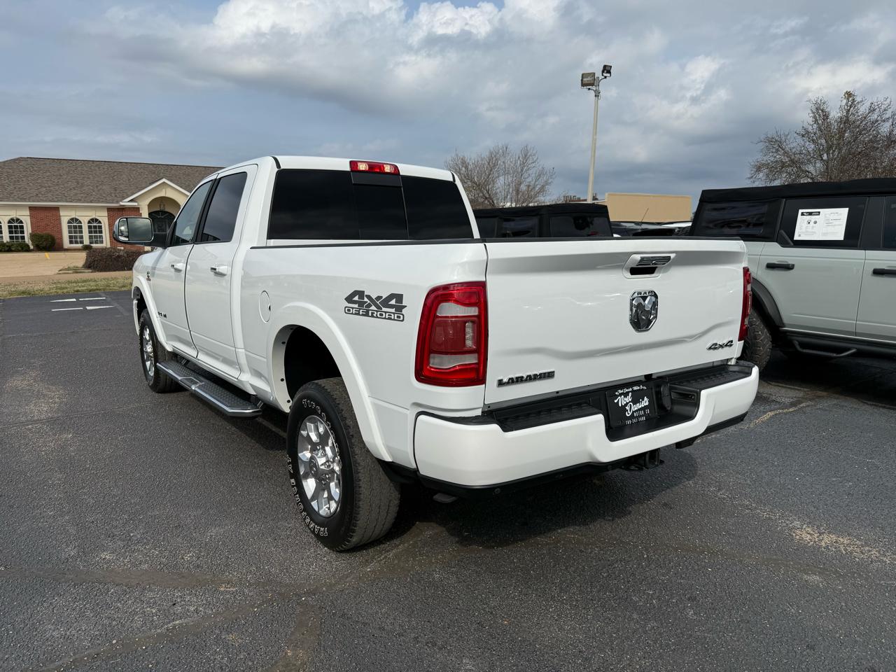 RAM 2500 Laramie Crew Cab SWB 4WD 2022