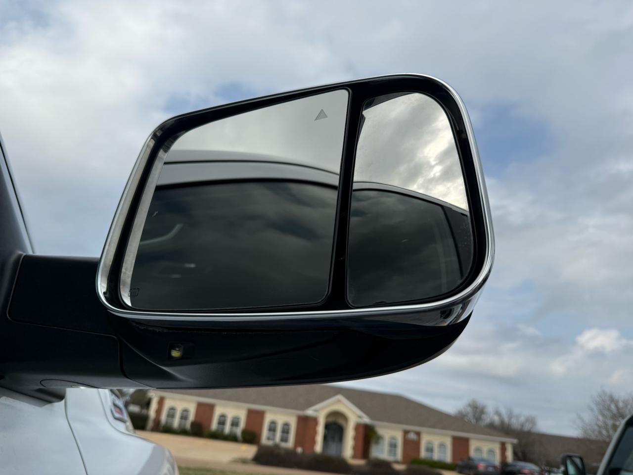 RAM 2500 Laramie Crew Cab SWB 4WD 2022