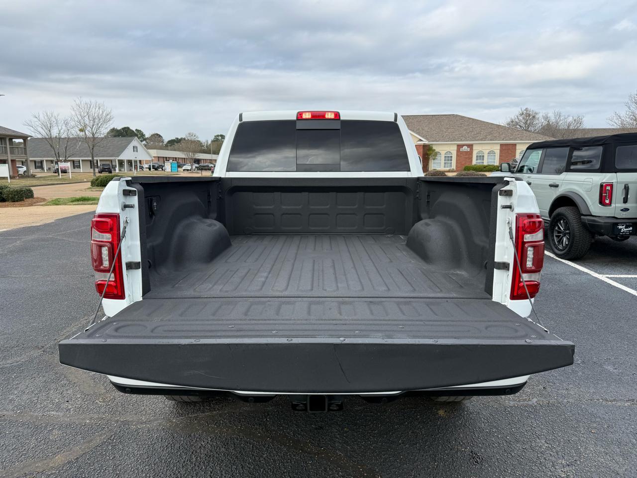 RAM 2500 Laramie Crew Cab SWB 4WD 2022