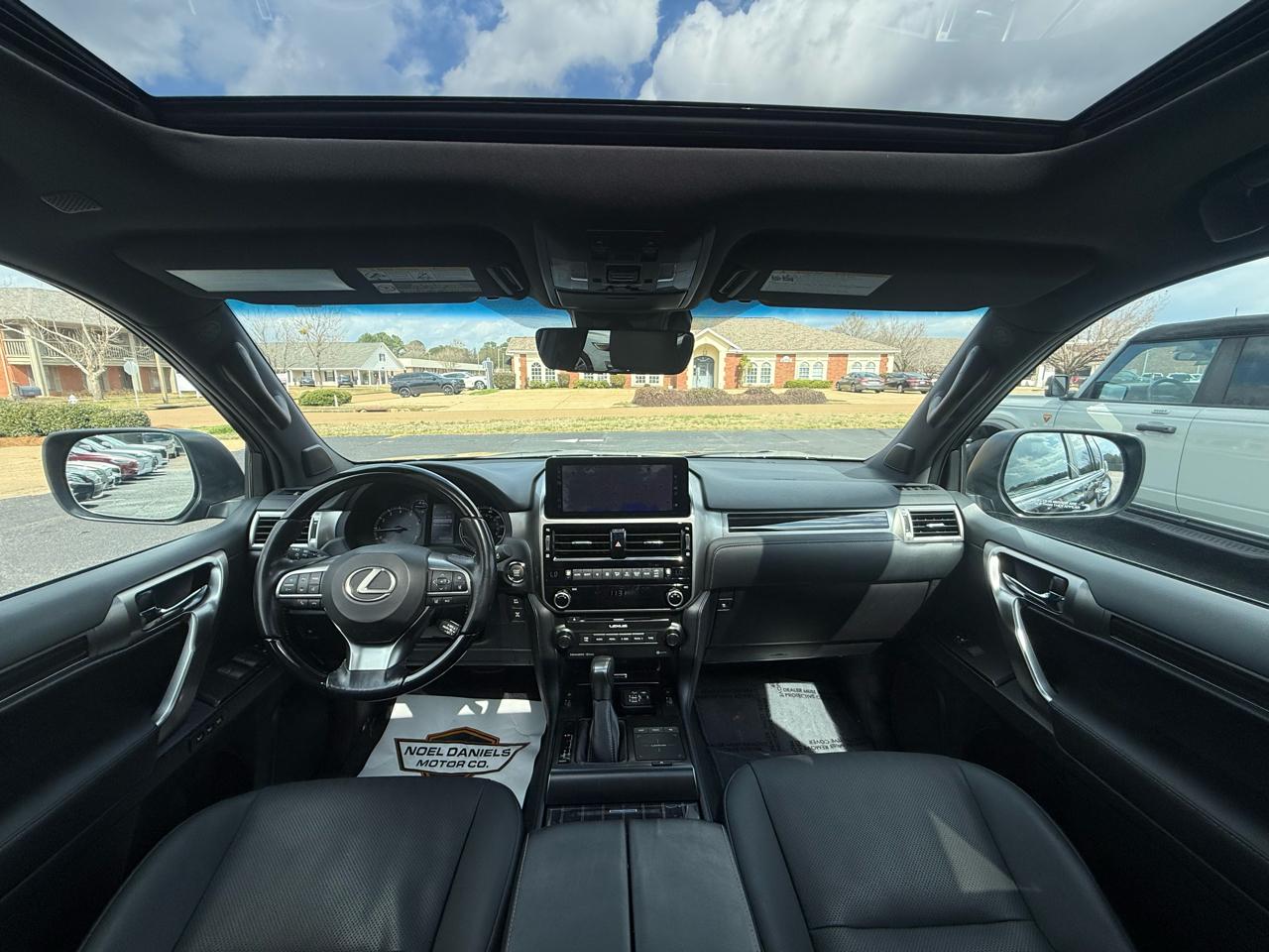 Lexus GX 460 4WD 4dr Premium 2023