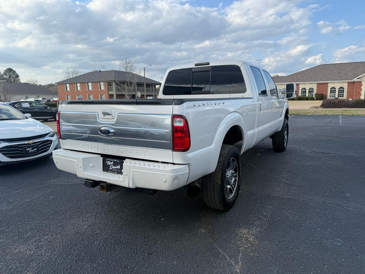 Ford F-350 SD Platinum Crew Cab 4WD 2015