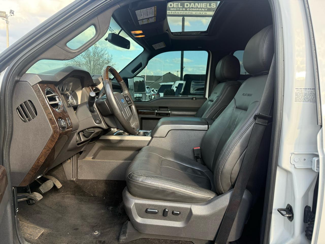 Ford F-350 SD Platinum Crew Cab 4WD 2015