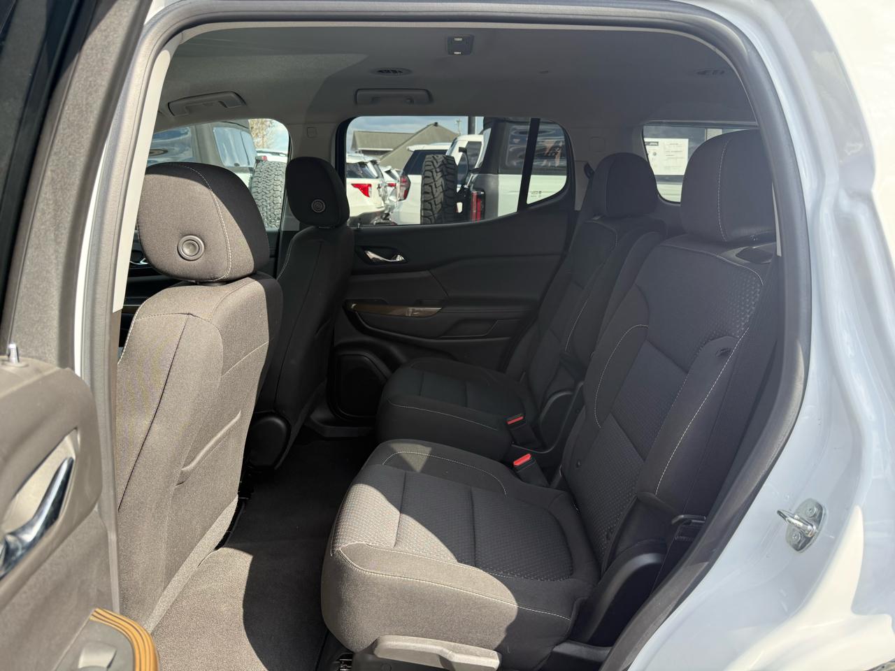 GMC Acadia SLE AWD 2023