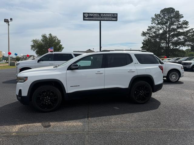 White 2023 GMC Acadia SLE AWD SUV / Crossover Four-Wheel Drive Automatic