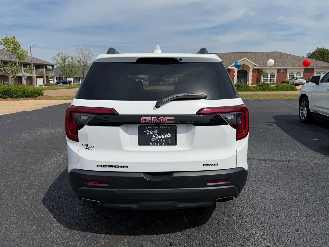 GMC Acadia SLE AWD 2023