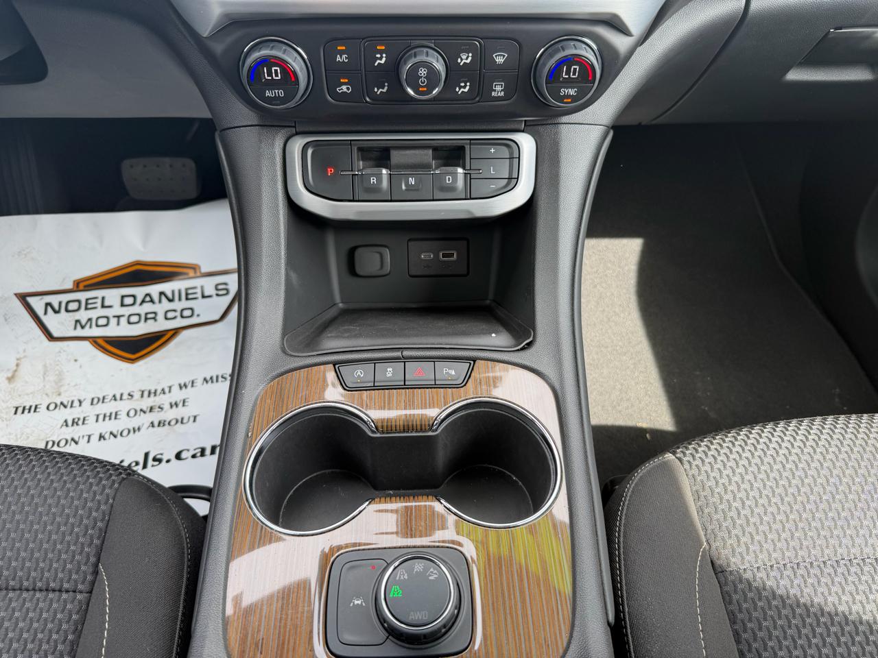 GMC Acadia SLE AWD 2023