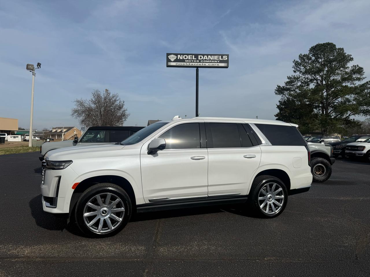 2024 Cadillac Escalade Premium Luxury Platinum AWD