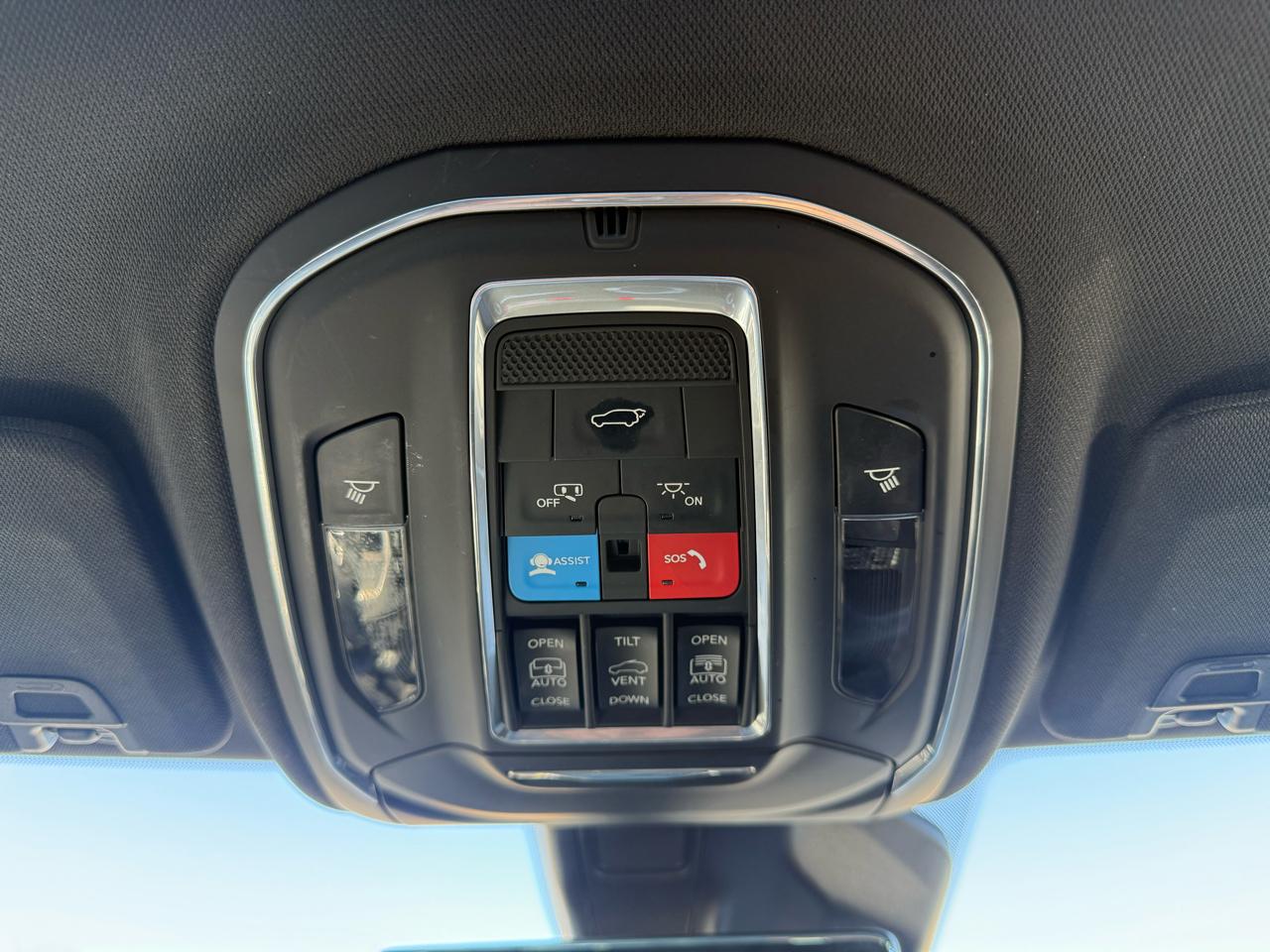 Jeep Grand Cherokee L Limited 4WD 2024