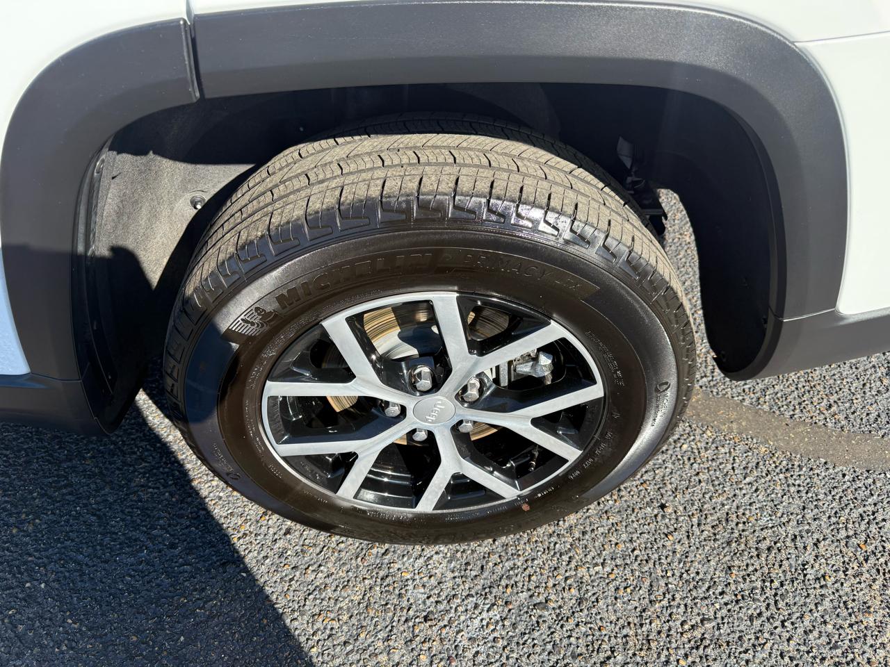 Jeep Grand Cherokee L Limited 4WD 2024