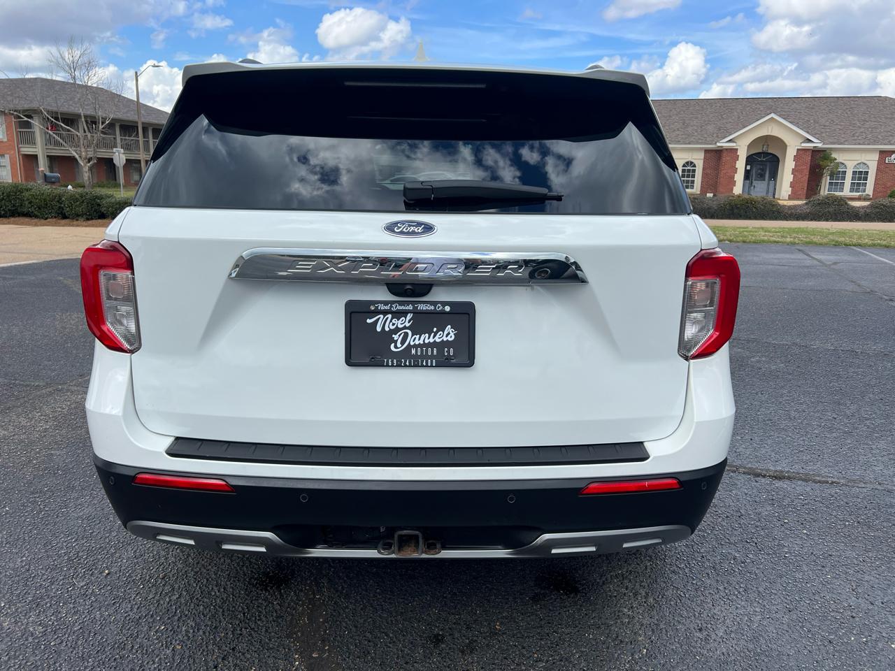 Ford Explorer XLT AWD 2024