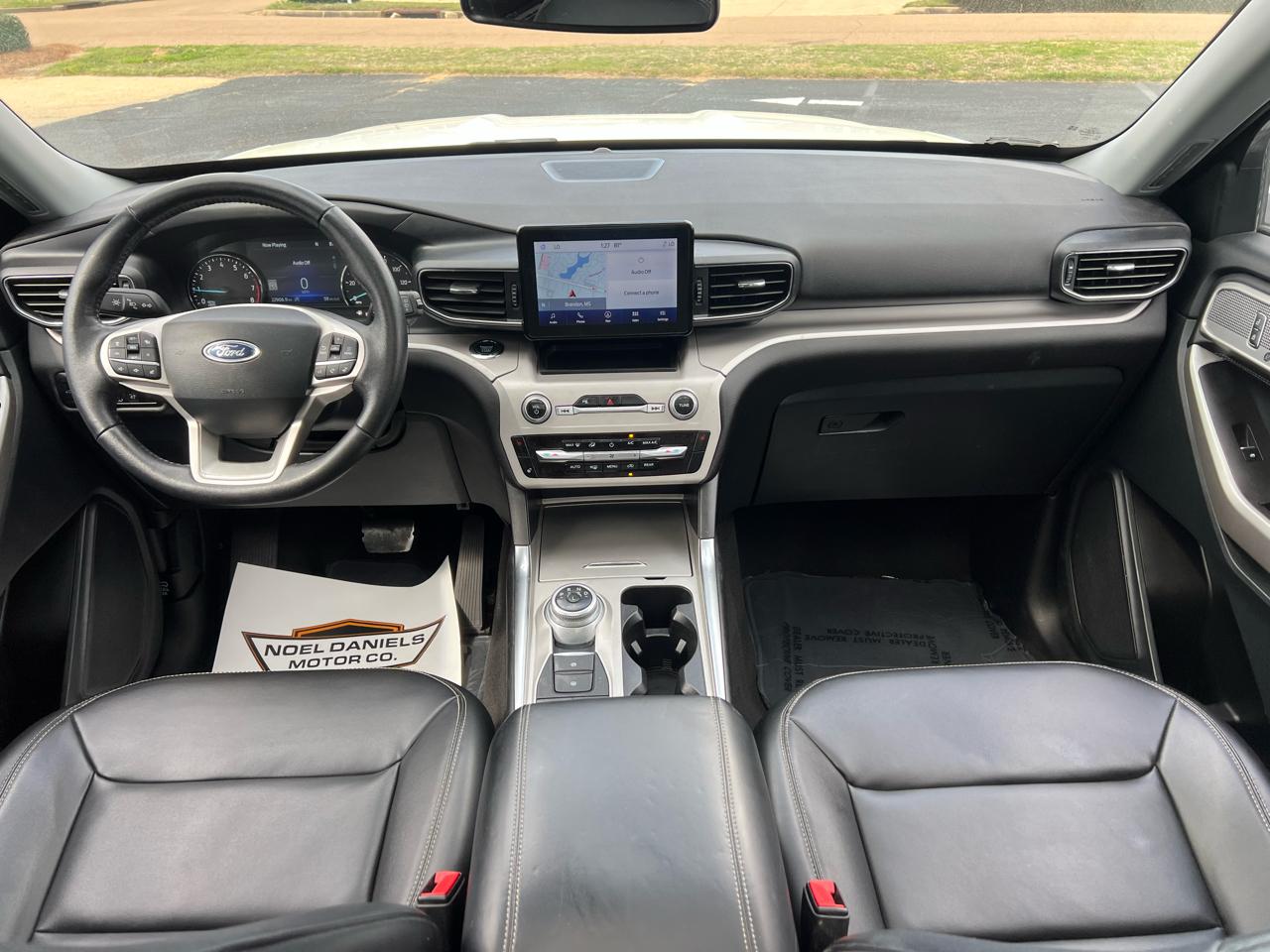 Ford Explorer XLT AWD 2024