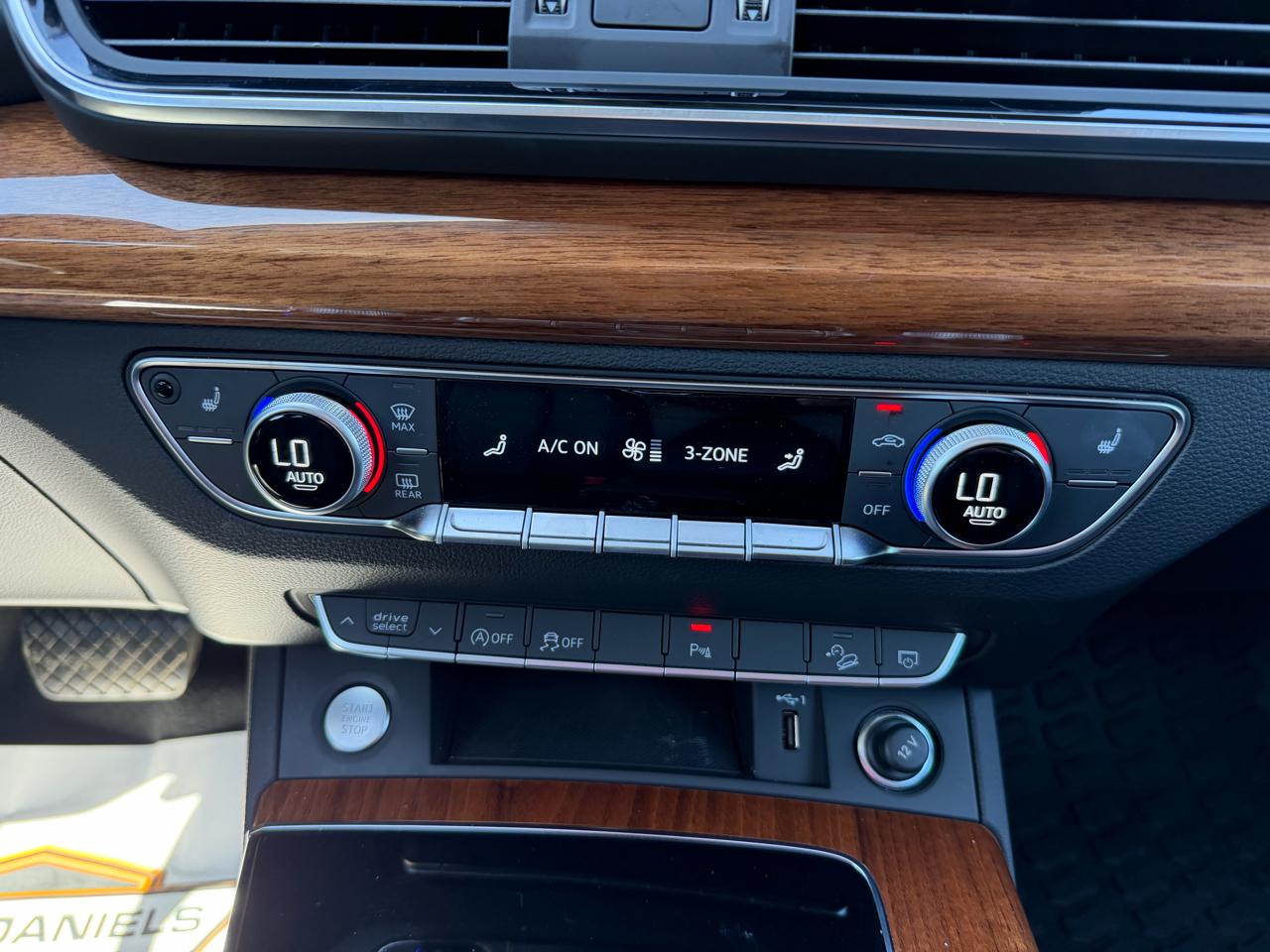 Audi Q5 S line Premium 45 TFSI quattro 2023