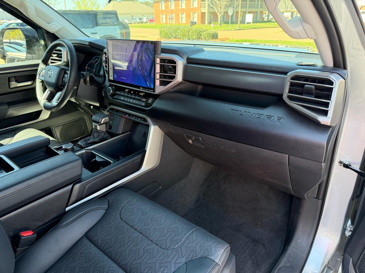 Toyota Tundra SR5 CrewMax 4WD Long Bed 2023