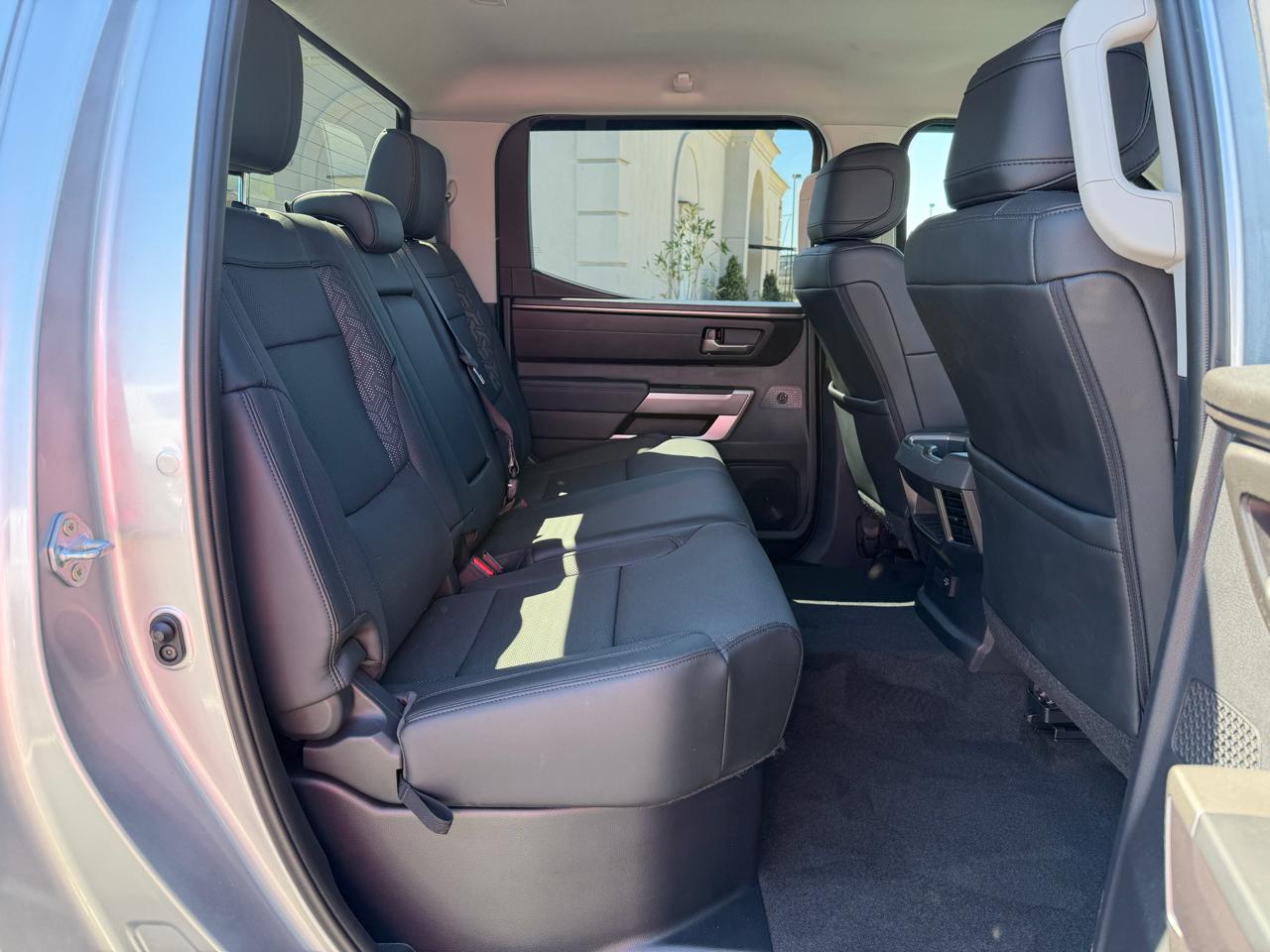 Toyota Tundra SR5 CrewMax 4WD Long Bed 2023