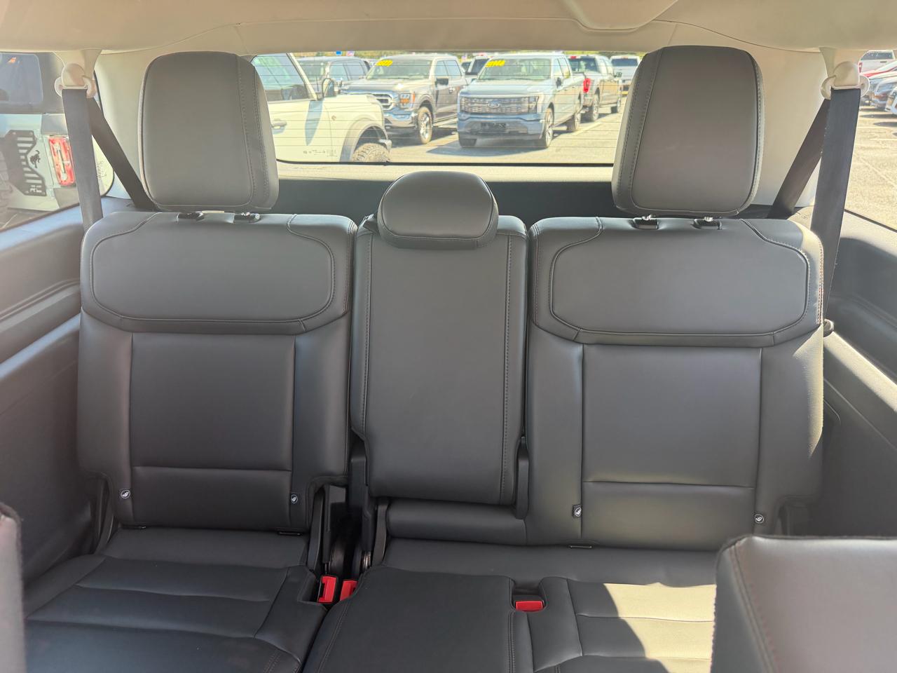 Ford Expedition MAX XLT 4WD 2025