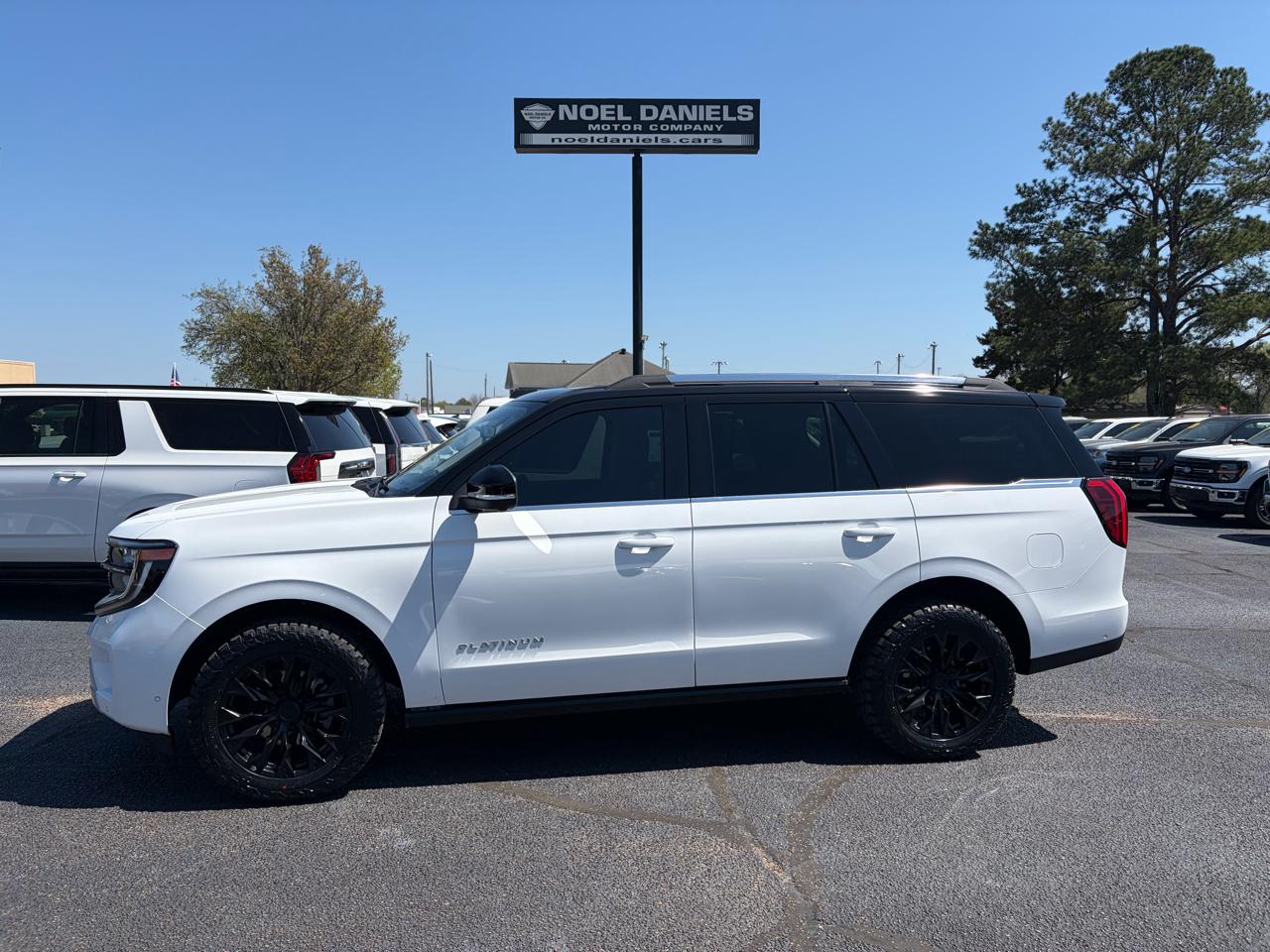 2025 Ford Expedition Platinum 4WD