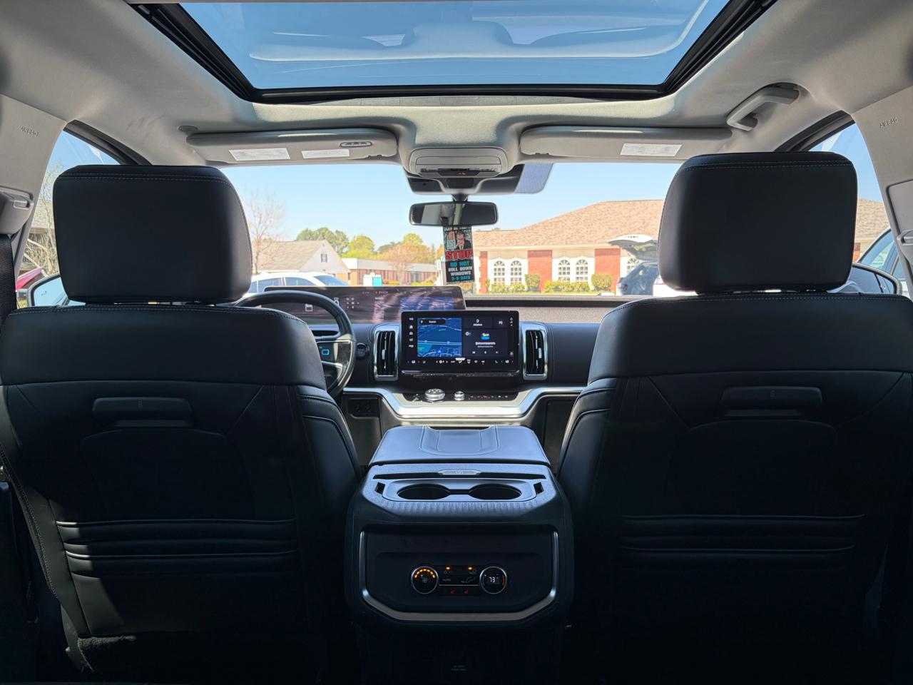 Ford Expedition Platinum 4WD 2025