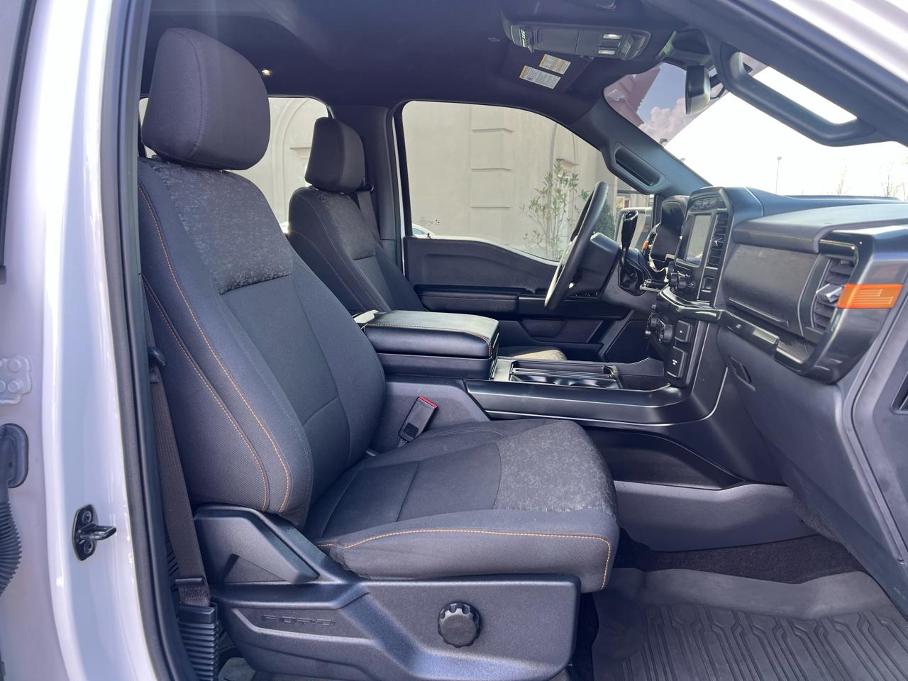 Ford F-150 4WD SuperCrew 139" Lariat 2022