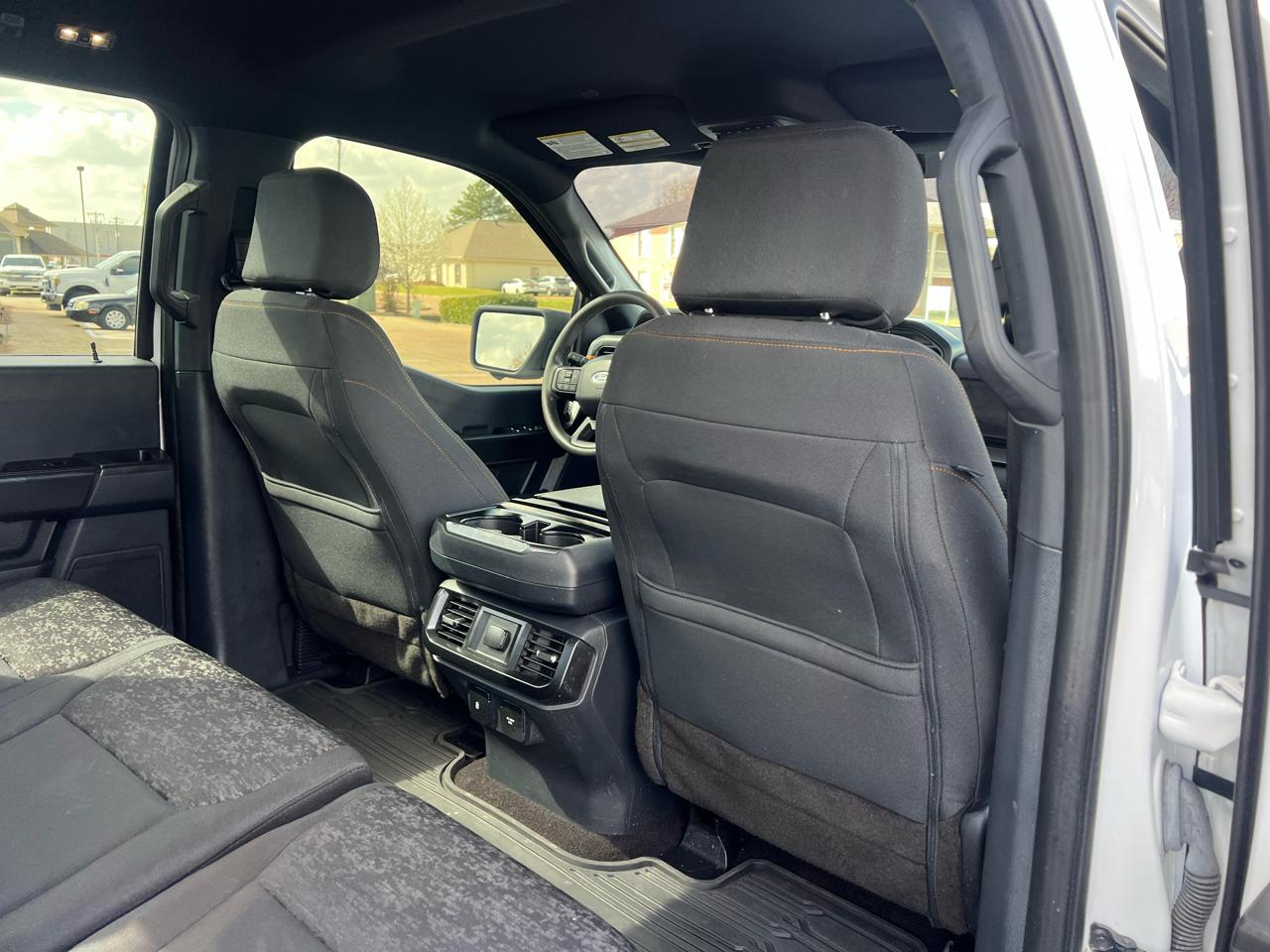 Ford F-150 4WD SuperCrew 139" Lariat 2022