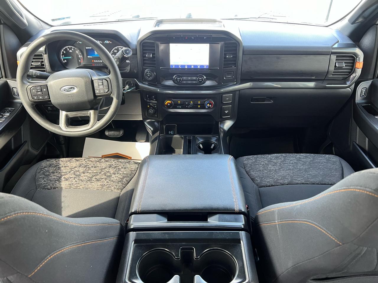 Ford F-150 4WD SuperCrew 139" Lariat 2022