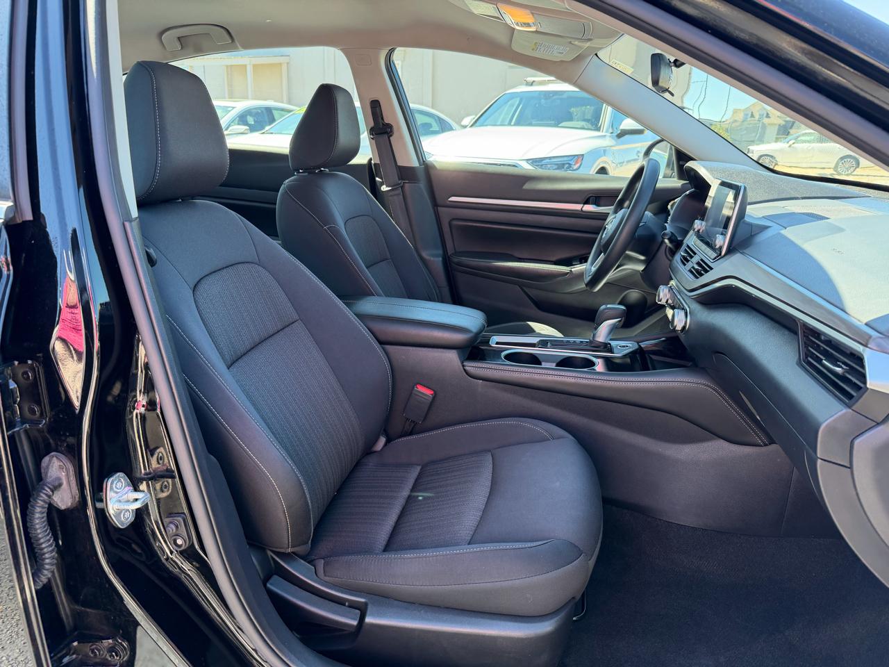 Nissan Altima 2.5 SV 2023