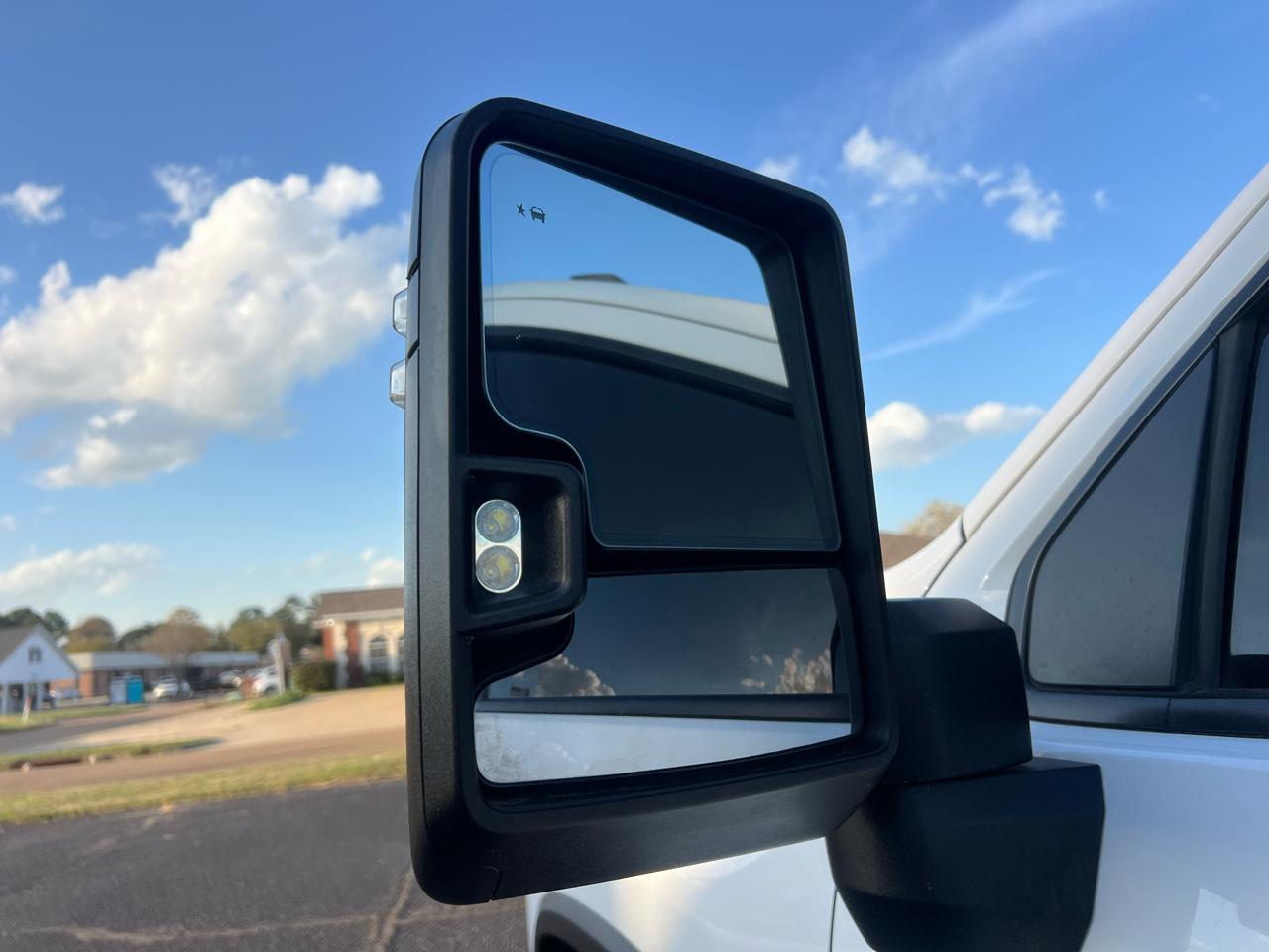 Chevrolet Silverado 2500HD Custom Crew Cab Long Box 4WD 2025