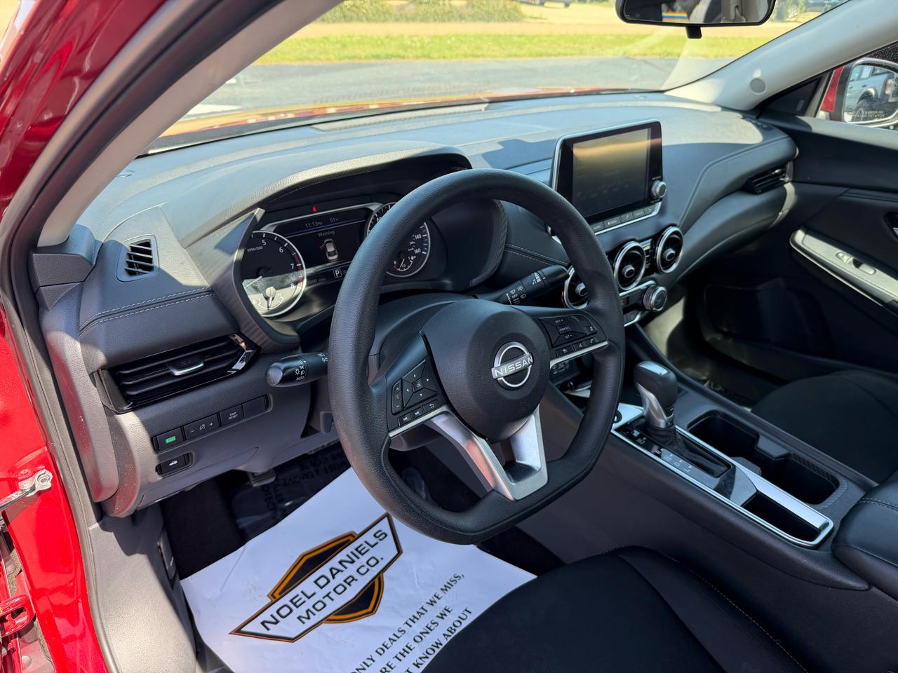 Nissan Sentra SV 2024